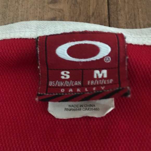 Women’s Oakley Cycling Jersey - Small - Picture 3 of 3